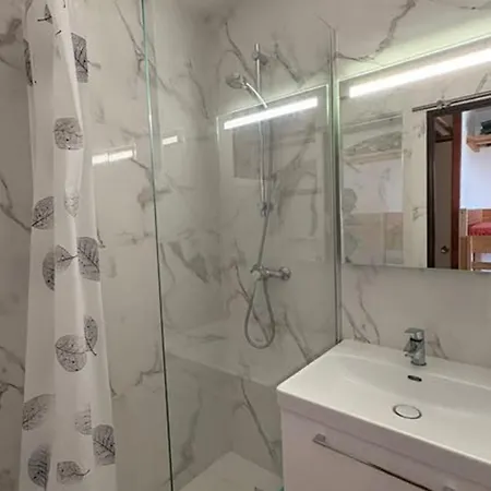 Apartament Cosy A Saint-cyprien Avec Vue Et Montagnes, Climatisation Et Parking - Fr-1-732-102 *