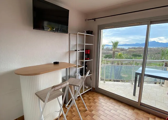 Cosy A Saint-cyprien Avec Vue Et Montagnes, Climatisation Et Parking - Fr-1-732-102 * סן סיפריאן